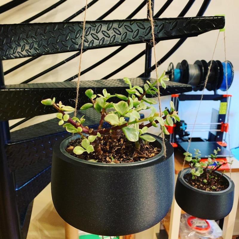 Hanging Pot