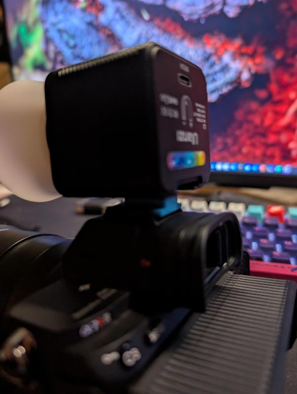 Double Sided Cold Shoe Mount (Male to male)