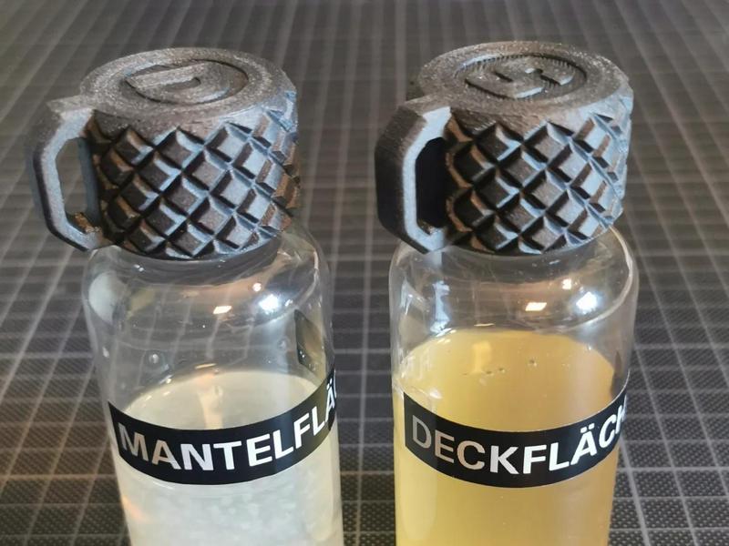 TRAVEL SOAP/LOTION BOTTLE CAP   