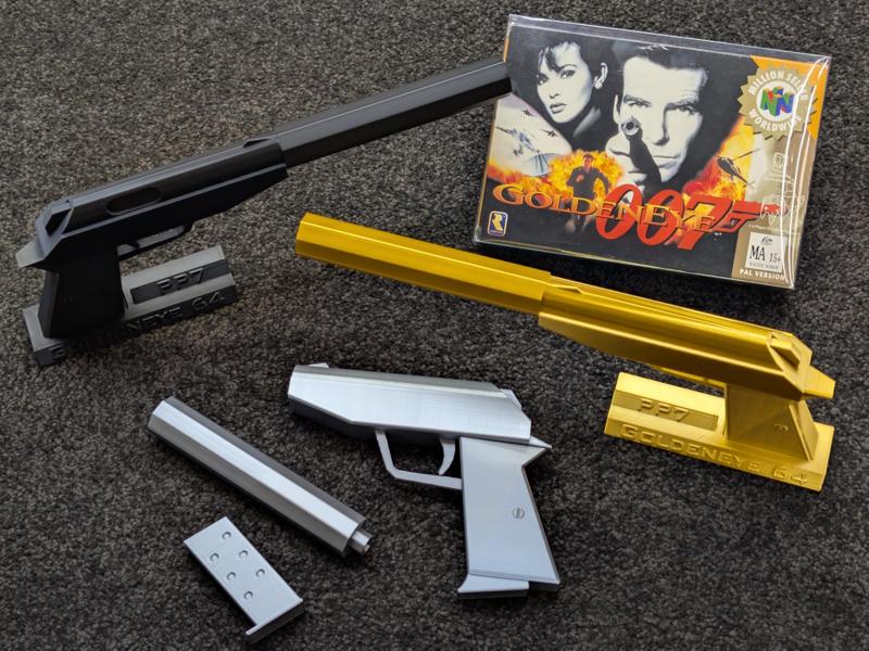 Goldeneye 007 64 - PP7 with Silencer Prop Replica