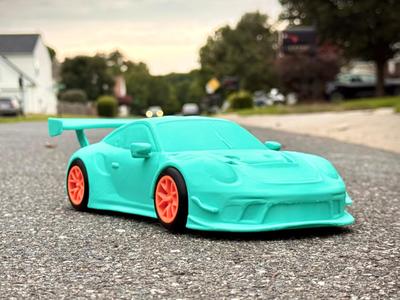 Porsche 911 GT3 R (992.1) Large Scale Race car! 
