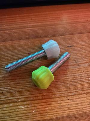 M8 Thumb Screw Head