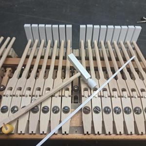 Náhrada kladívka klavíru   