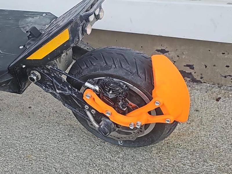 dualtron tire hugger