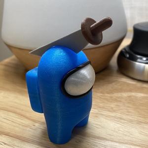 Among Us (magnetic) Hat - Knife