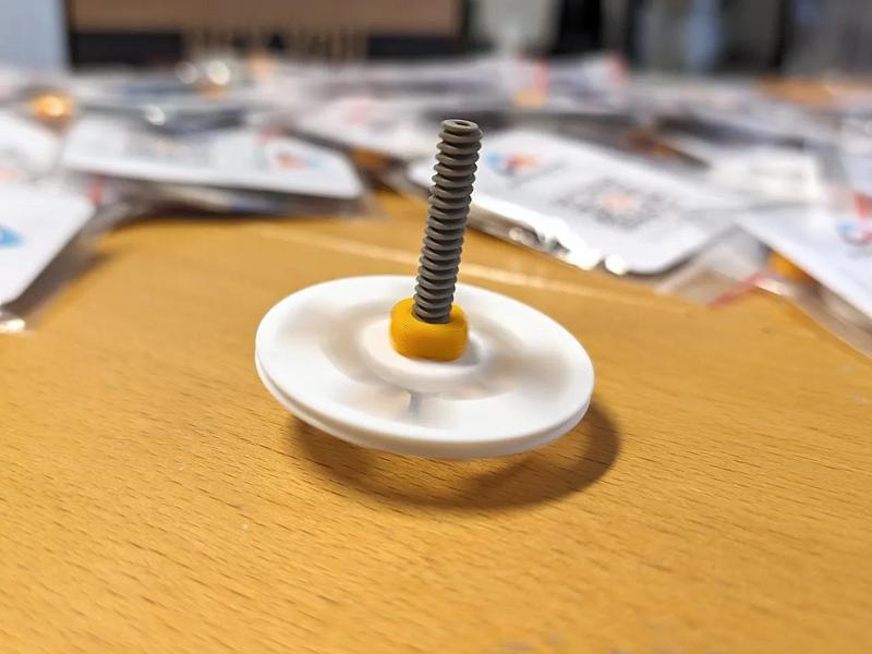 STEMFIE Spinning Top (washer)   