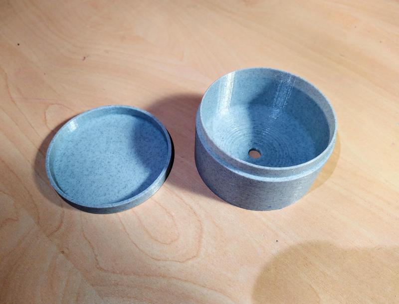 Soap/dry shampoo dish