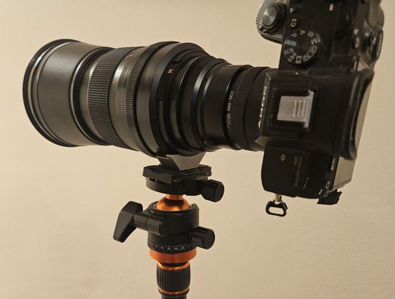 Carl Zeiss Jena MC Sonnar 180 mm f/2.8 lens mount for quick release plates