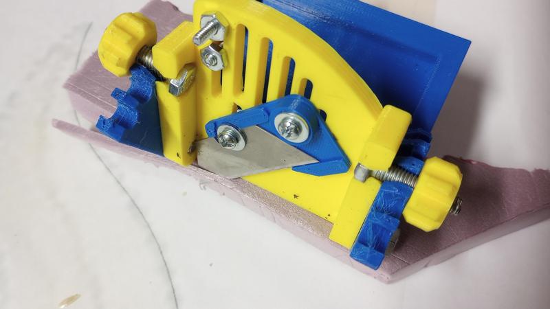 Adjustable Blade Angle Guide