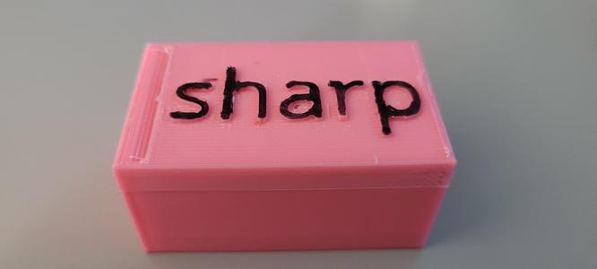 disposable locking razer box