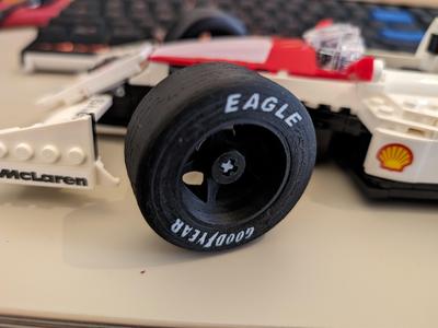Realistic tyres/wheels for LEGO 10330 McLaren Senna Formula 1 car  dual color flat letter