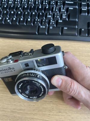 Minolta Hi-Matic F Film Winder Knob