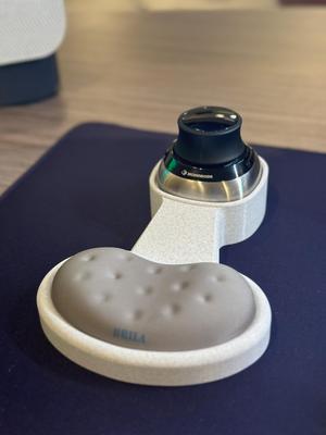 Space Mouse Wireless Holder/Wrist Rest