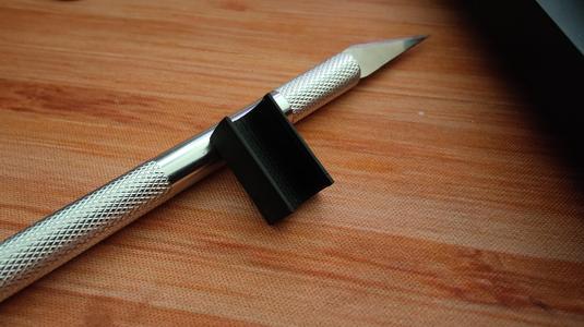 Magnetic Snap-In Holder for Pen / Knife / Cutter