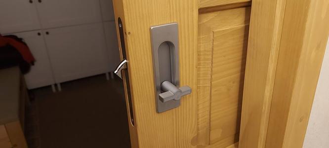 Klička na posuvné dveře