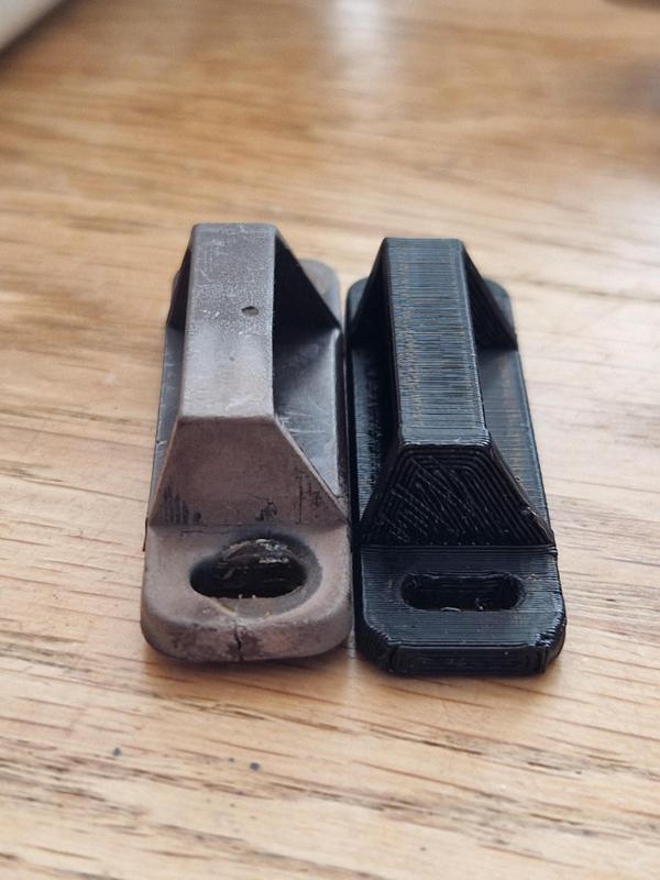 Bonocar compatible / caravan window catch lock/latch plate