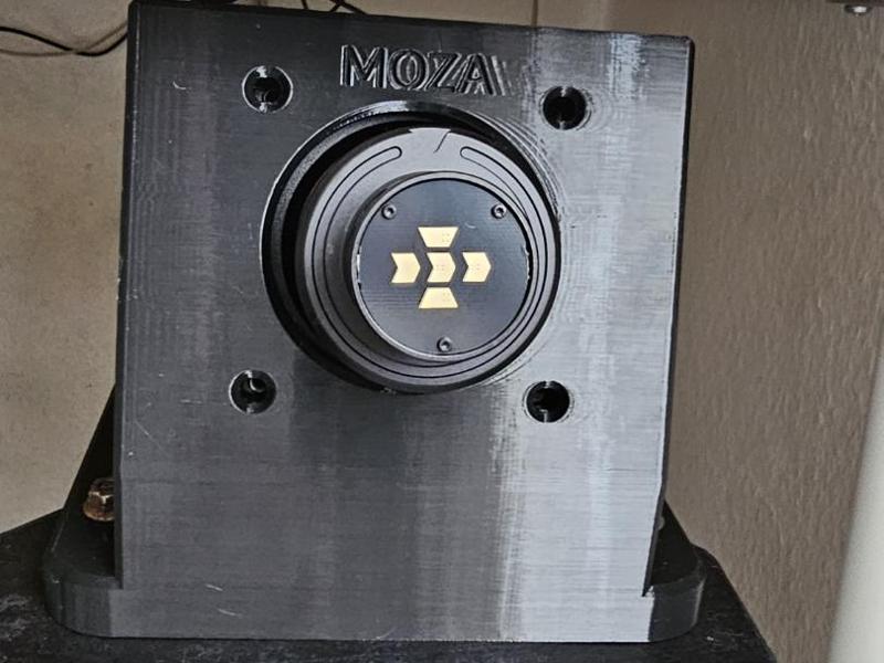 Playseat Evolution x Moza 15° Adapter 