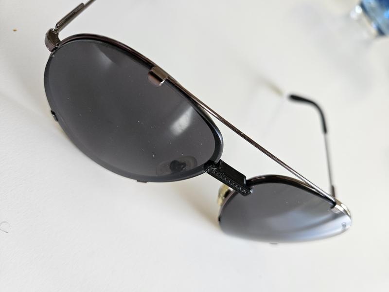 Carrera glasses clip