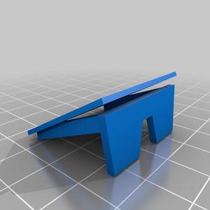 Wedge kicker fingerboard ramp