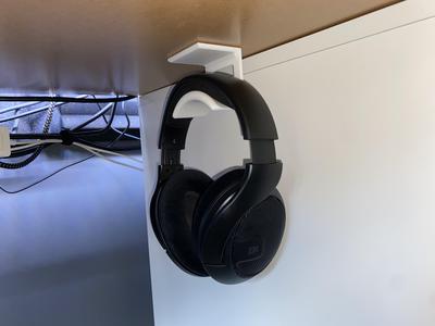 Modern Headphone Mount