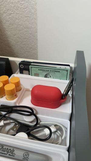 Gridfinity Airpods with case holder