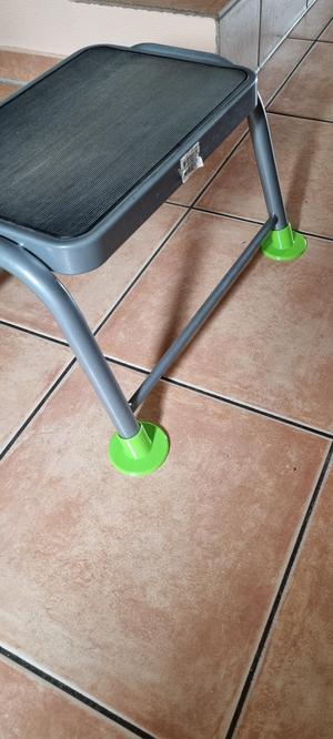 New feet for Caravan Stair