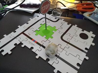 Traffic sign stand puzzle
