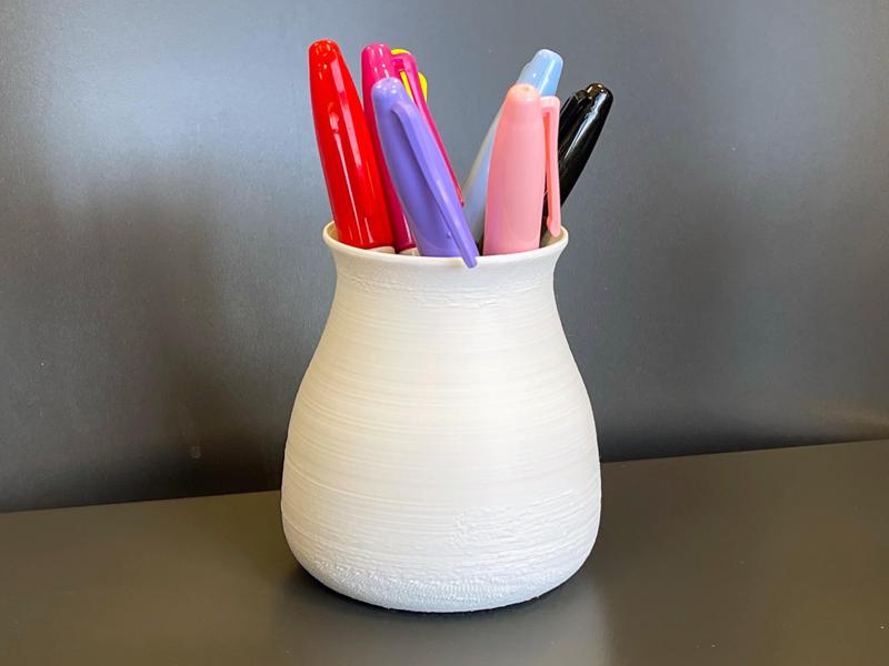 Pen holder