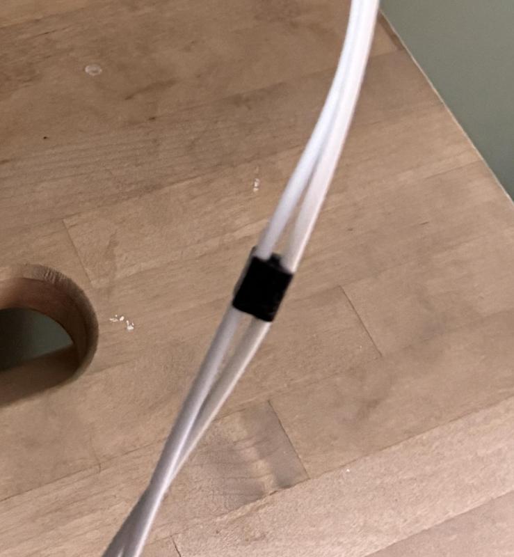 "Cable Clip" for 2 iPhone (or similar) cables