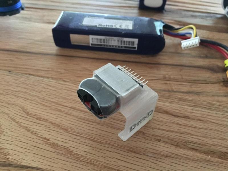 Lipo battery low voltage alarm holder