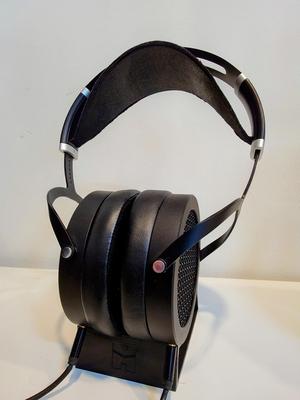 Hifiman Sundara cradle/stand