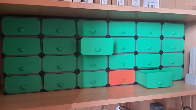 Economical modular drawers with 1L volume each