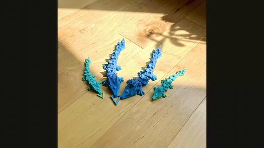 Fallen star dragon flexi keychain articulated