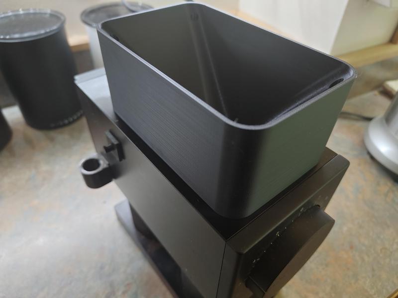 Fellow Ode Mega Hopper