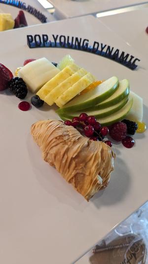 nh minor pop,young,dinamic