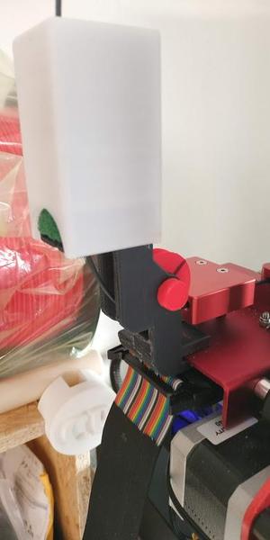 Filament_Roller_Guide_Dust catch