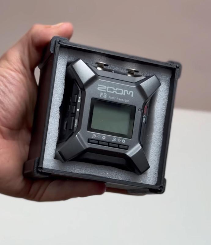 Zoom F3 case