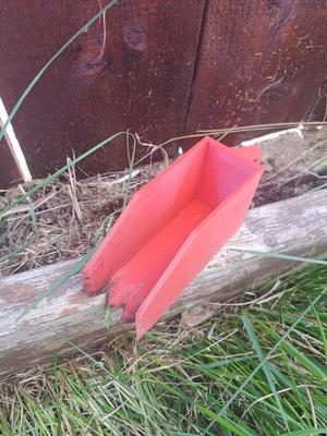 Mini shovel for cleaning 50mm profiles