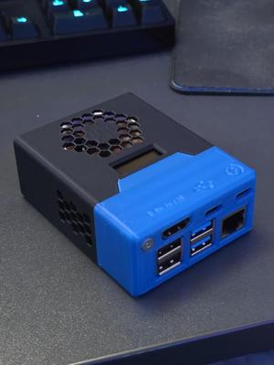 PiKVM case with OLED and PoE