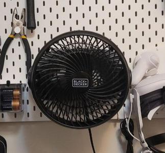 BLACK+DECKER Turbo Desk Fan Skadis Mount