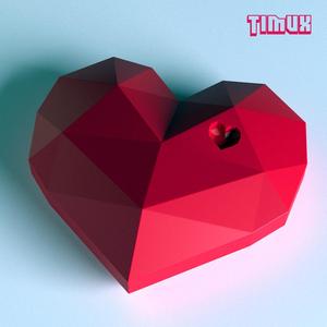 LOWPOLY HEART IN HEART