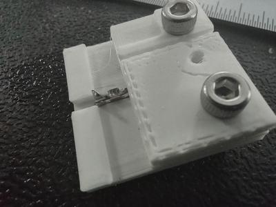 Dupont connector crimping aid jig