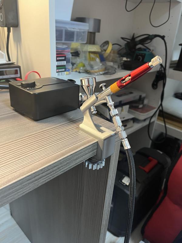 NEOECO airbrush desk stand