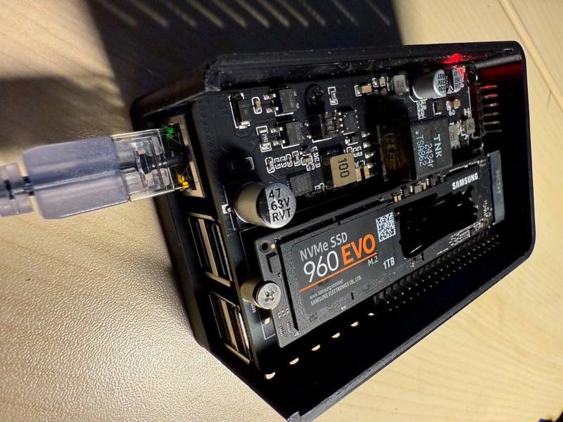 Raspberry Pi 5 Tall Case - GeekPi and 52Pi P33 NVME-POE Hat