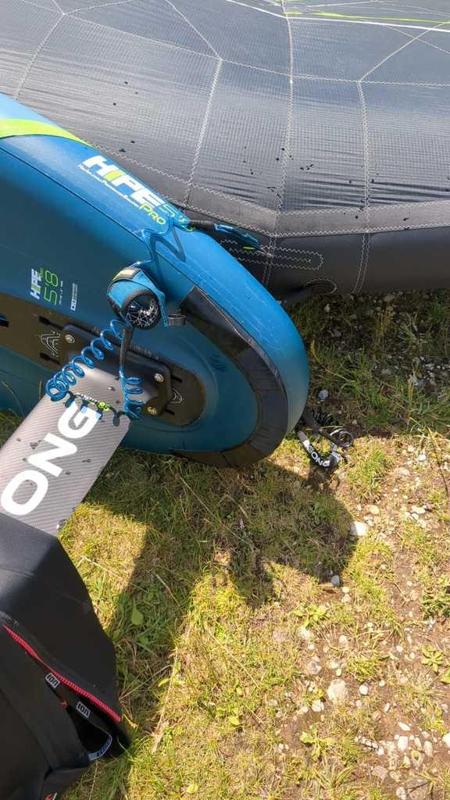 tear-off edge gong foil board wingfoil