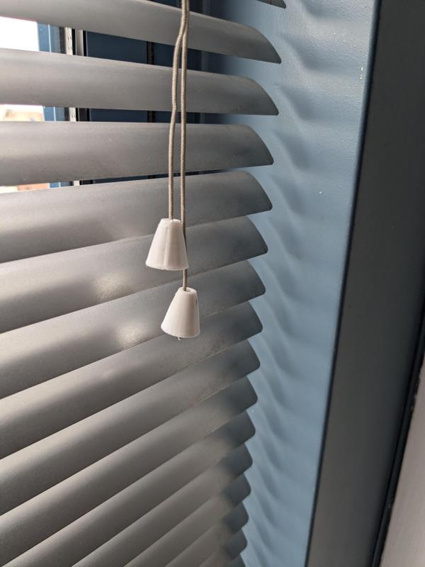 Blinds/Curtain Pull