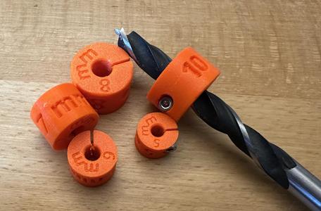 Depth gauge set for 5-12 mm drills.