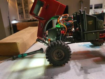CR18P T-Hunter Trailhunter HobbyPlus - Magnet Mount 
