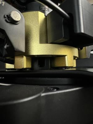 Fanatec Podium Hub no-screw cable cover