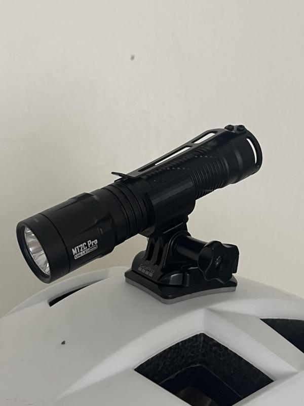 Nitecore MT2C Pro - Helmet clip (GoPro mount)